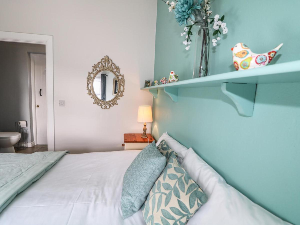 Pat White'S Cottage Rostrevor Bagian luar foto