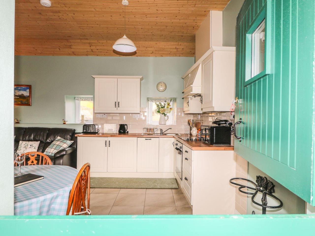 Pat White'S Cottage Rostrevor Bagian luar foto